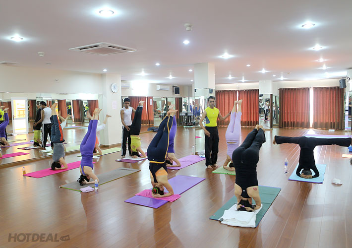 Khóa Học Yoga 1 Tháng Tại CLB Thế Giới Xanh