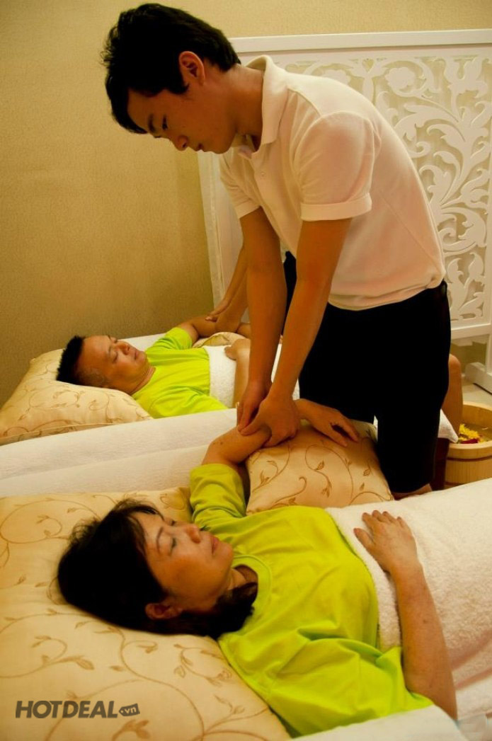Foot Massage Hoặc Body Massage Tại Hồng Anh Sài Gòn.