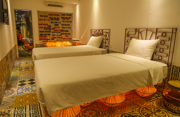 Phòng Deluxe Khách Sạn Thăng Long Espana 3*