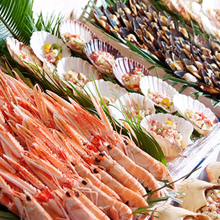 Buffet Tối Hải Sản Hơn 80 Món Tại Nhà Hàng Hải Sản Phú Khang