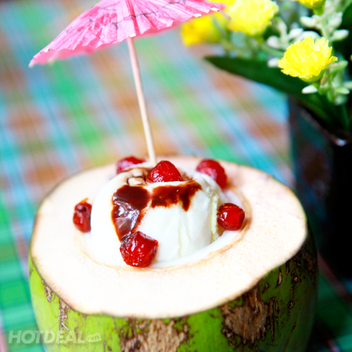 Set Kem Trái Dừa Tươi Tại Lassi Ice Cream