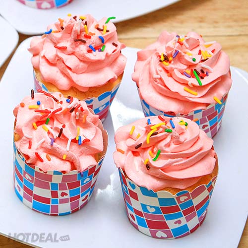 Combo 10 Bánh Cupcake Tại The Mousse House – Áp Dụng Mua Mang Về