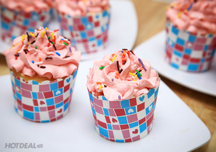 Combo 10 Bánh Cupcake Tại The Mousse House – Áp Dụng Mua Mang Về